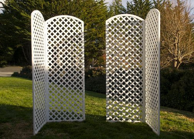 White Lattice Arched Room Divider